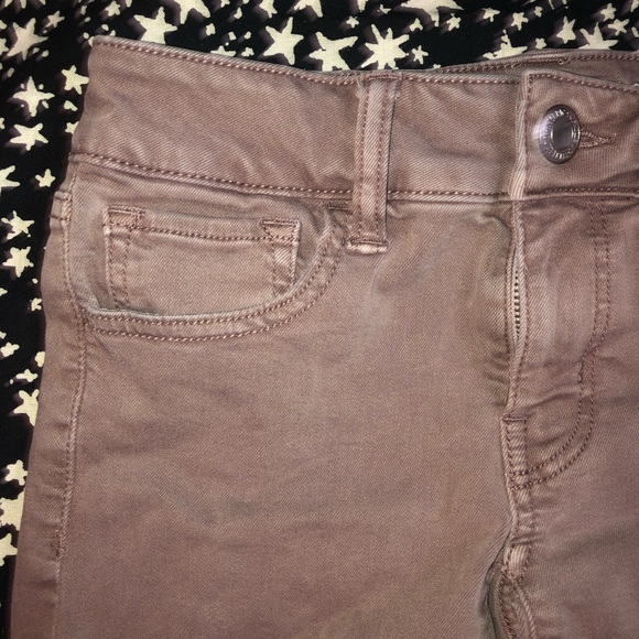 Brown jean shorts - Picture 2 of 3